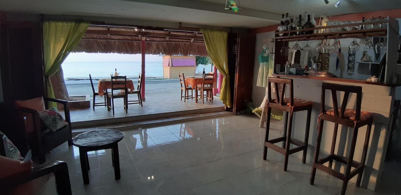 Villa Rosa ปุนตารูเซีย ภายนอก รูปภาพ